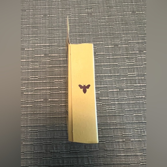 Burt’s Bees 4 Lip Balm Pack - Picture 6 of 6